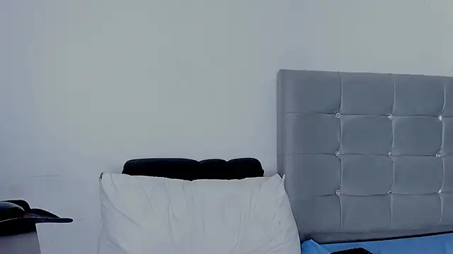 Snapshot of Ladysexy_hot19 chatting on 01-29-25, 11:09 Ladysexy hot19 online show from 01-29-25, 11:09