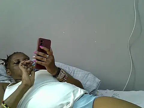 Hot Caro online show from 12-27-24, 01:07