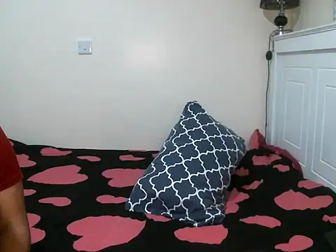 R-thequeen online show from 12-04-24, 04:16