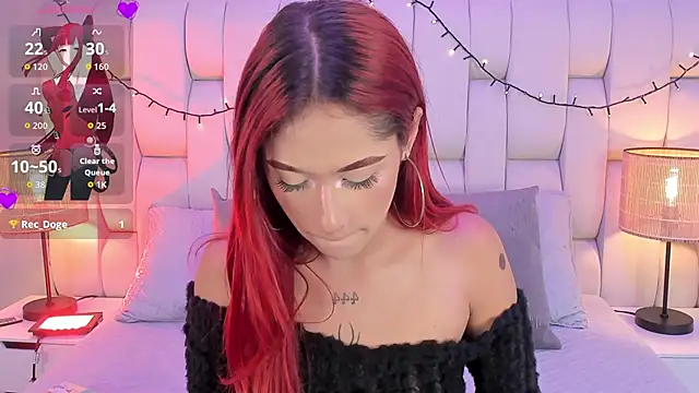 SkinnyFoxy online show from 11-29-25, 07:50