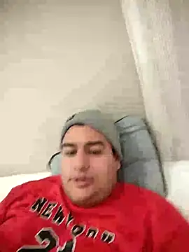 Snapshot of antoniovento chatting on 11-21-25, 01:43 antoniovento online show from 11-21-25, 01:43
