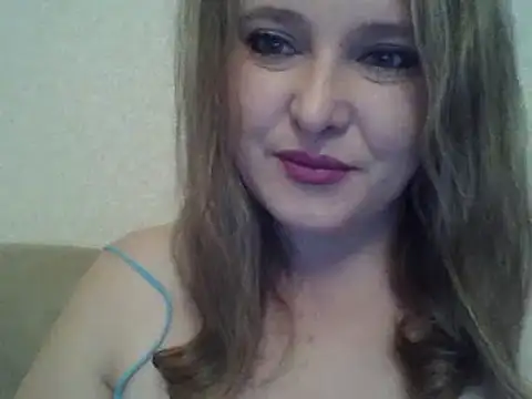 Snapshot of ParisMimi chatting on 03-15-25, 04:35 ParisMimi online show from 03-15-25, 04:35