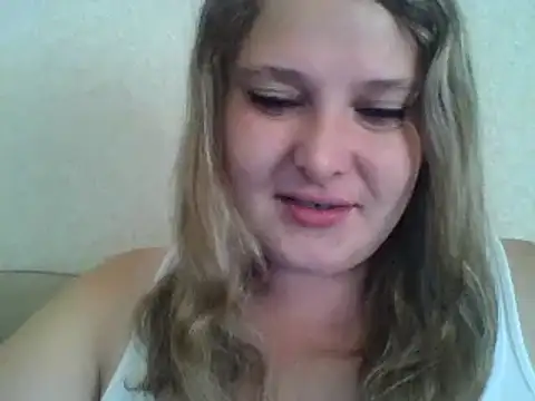 Snapshot of ParisMimi chatting on 09-15-25, 07:41 ParisMimi online show from 09-15-25, 07:41