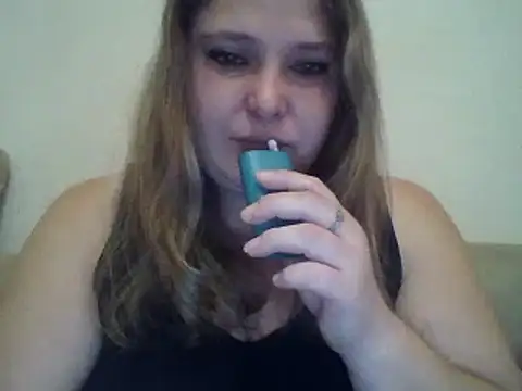 Snapshot of ParisMimi chatting on 10-02-25, 08:54 ParisMimi online show from 10-02-25, 08:54