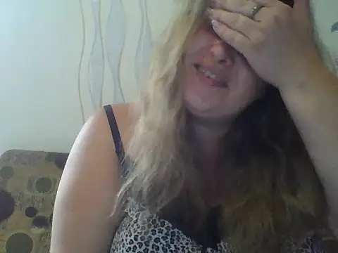 ParisMimi online show from 07-21-26, 05:54