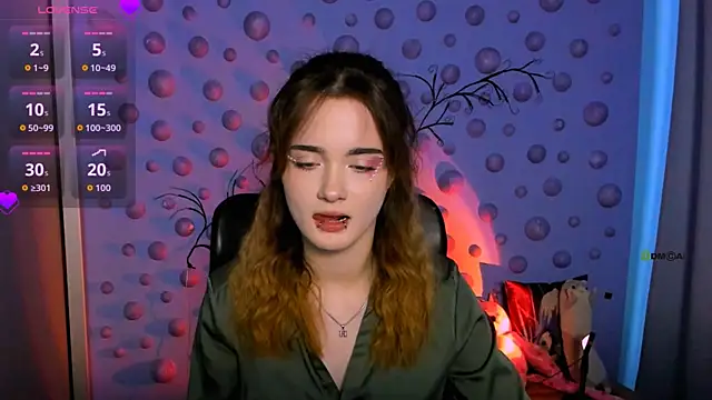 liana kisses online show from 02-14-26, 09:00