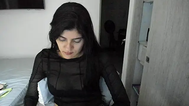 misstoya online show from 11-23-25, 02:55