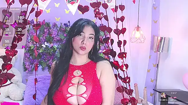 Snapshot of bigboobsrose1 chatting on 02-15-25, 02:15 bigboobsrose1 online show from 02-15-25, 02:15