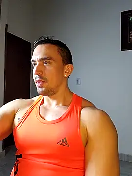 Snapshot of jhay-crux chatting on 11-05-25, 10:21 jhay-crux online show from 11-05-25, 10:21