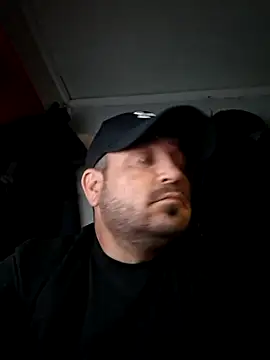 Snapshot of Futacisu chatting on 10-28-25, 03:54 Futacisu online show from 10-28-25, 03:54