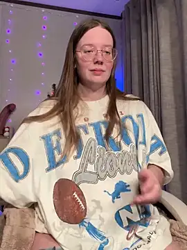 Sweetdee222x online show from 12-06-24, 07:54