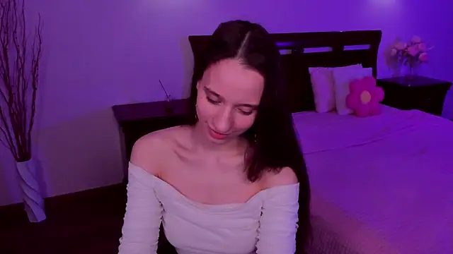 StaceySunny online show from 04-19-26, 06:21