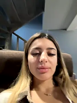 Snapshot of Jasmine_urPrincess chatting on 11-09-25, 06:23 Jasmine urPrincess online show from 11-09-25, 06:23