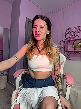 Snapshot of Jasmine_urPrincess chatting on 02-01-26, 05:17 Jasmine urPrincess online show from 02-01-26, 05:17