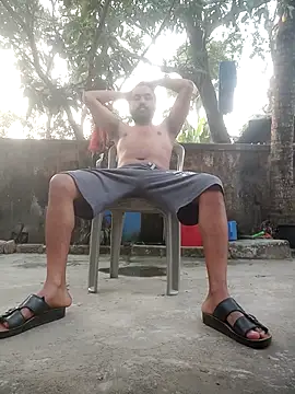 Snapshot of zakly69 chatting on 02-01-26, 10:25 zakly69 online show from 02-01-26, 10:25