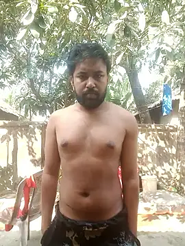 Snapshot of zakly69 chatting on 02-06-26, 04:17 zakly69 online show from 02-06-26, 04:17