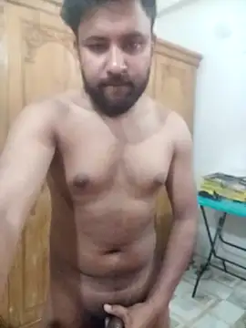 Snapshot of zakly69 chatting on 03-13-26, 02:45 zakly69 online show from 03-13-26, 02:45