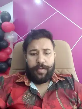 Snapshot of zakly69 chatting on 05-11-26, 03:23 zakly69 online show from 05-11-26, 03:23