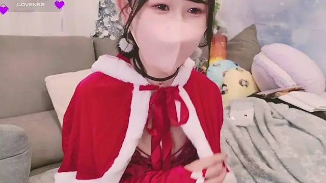 Conatsu online show from 12-25-24, 03:06