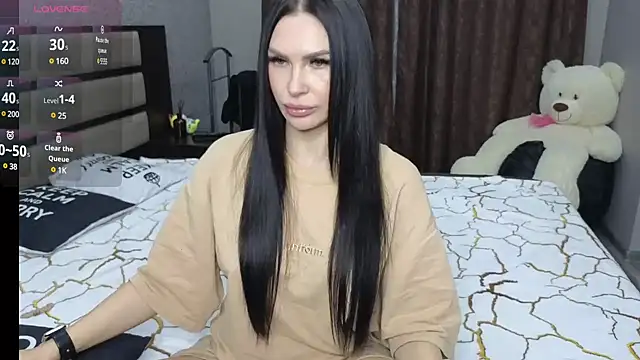 Snapshot of KimDavisBaby chatting on 12-22-24, 11:00 KimDavisBaby online show from 12-22-24, 11:00