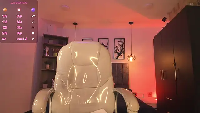 Snapshot of Abigaiil__ds chatting on 01-15-25, 11:19 Abigaiil ds online show from 01-15-25, 11:19