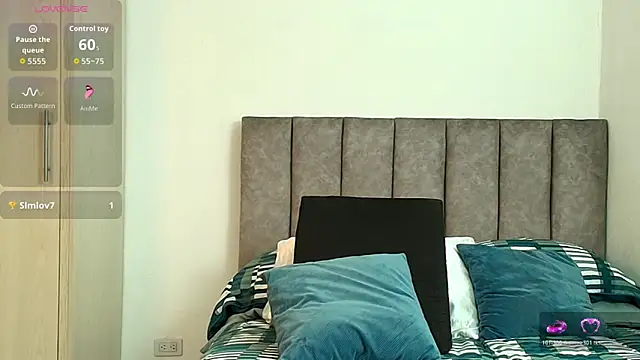 karina lewis  online show from 03-12-26, 04:40