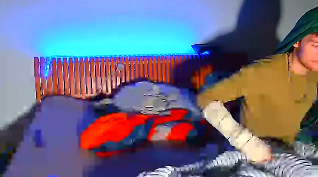 emma neko online show from 03-16-25, 02:33