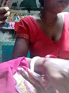 Snapshot of DARK_WINE_ chatting on 03-21-25, 11:44 DARK WINE online show from 03-21-25, 11:44