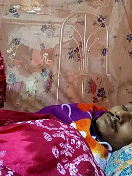 Snapshot of DARK_WINE_ chatting on 11-16-25, 12:05 DARK WINE online show from 11-16-25, 12:05