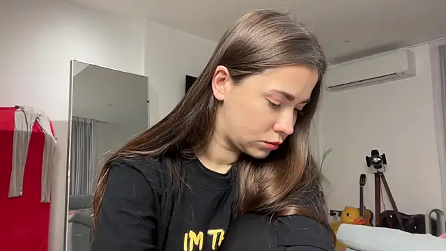 Mika Miller online show from 02-06-26, 07:02