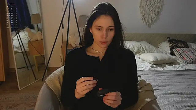 jennetdoll online show from 11-07-25, 01:44