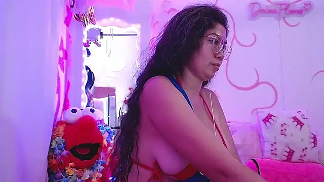 dainaflowers online show from 04-16-26, 03:40