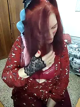 SabrinaXlovess online show from 12-14-25, 06:12