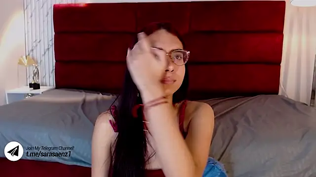 sara saenz99 online show from 01-14-25, 01:47