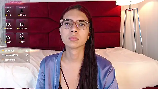 sara saenz99 online show from 01-24-25, 10:41