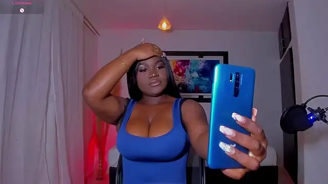 Scarlett 811 online show from 12-13-25, 08:04