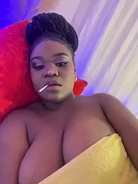 Snapshot of Scarlett_811 chatting on 02-08-26, 12:58 Scarlett 811 online show from 02-08-26, 12:58