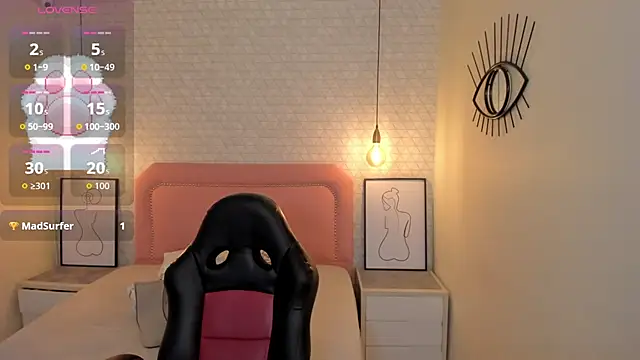 Kittytimberlake online show from 11-13-25, 12:37