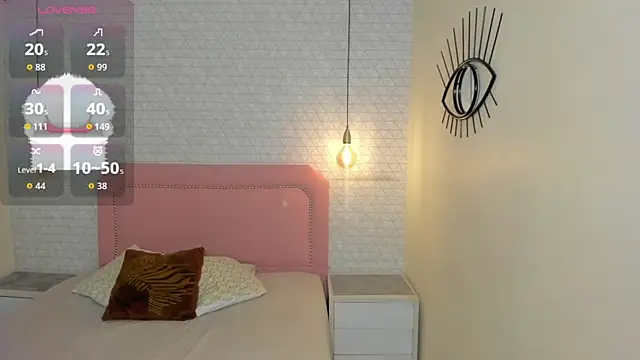 Kittytimberlake online show from 04-22-26, 01:12