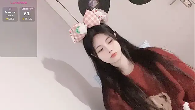 Qedgjwyz1 online show from 01-27-25, 11:11