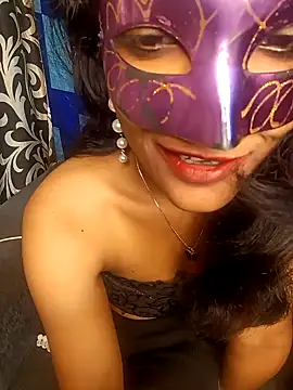 REVA DARLING online show from 01-22-25, 05:59