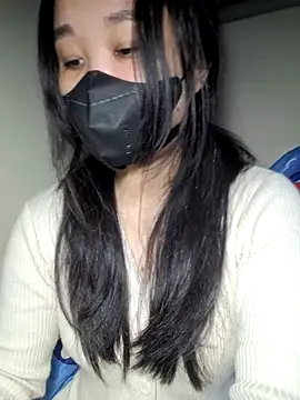 Snapshot of Athena20001 chatting on 02-14-25, 05:25 Athena20001 online show from 02-14-25, 05:25