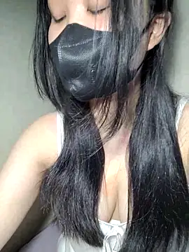 Snapshot of Athena20001 chatting on 10-04-25, 06:39 Athena20001 online show from 10-04-25, 06:39