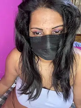 Snapshot of NOORA-GIRL chatting on 11-13-25, 11:31 NOORA-GIRL online show from 11-13-25, 11:31