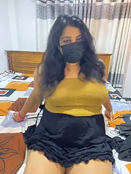 NOORA-GIRL online show from 02-24-26, 10:30