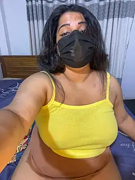 NOORA-GIRL online show from 05-26-26, 01:01