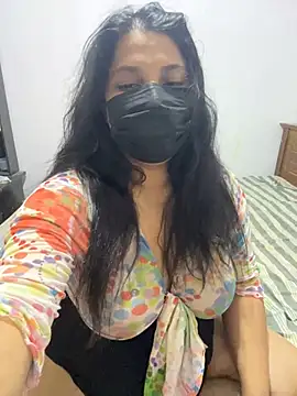 NOORA-GIRL online show from 06-07-26, 02:37