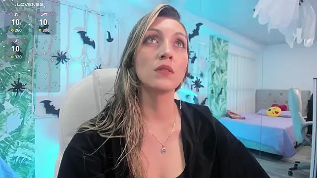 Snapshot of anny_sweet72 chatting on 11-03-25, 12:39 anny sweet72 online show from 11-03-25, 12:39