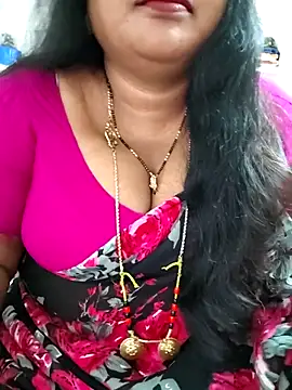 Snapshot of Swapna_143 chatting on 06-08-26, 03:07 Swapna 143 online show from 06-08-26, 03:07