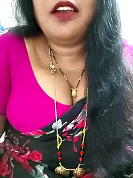 Snapshot of Swapna_143 chatting on 06-15-26, 04:42 Swapna 143 online show from 06-15-26, 04:42